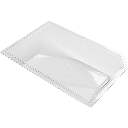 Eine transparente Schale Polardeli rPET Petit 300 ml Einwegschale von Duni GmbH (175x115x29 mm, Packung 780 Stück), ideal für den To-Go-Bereich, mit leicht erhöhtem Rand, auf weißem Hintergrund fotografiert.