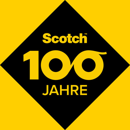 Eine schwarze Raute auf gelbem Grund zeigt "Scotch 100 Jahre" in gelber Schrift, mit der "00" als geschlungenes Symbol - als Erinnerung an das Scotch® Teppichklebeband | Packung (1 Rolle) der 3M Deutschland GmbH.