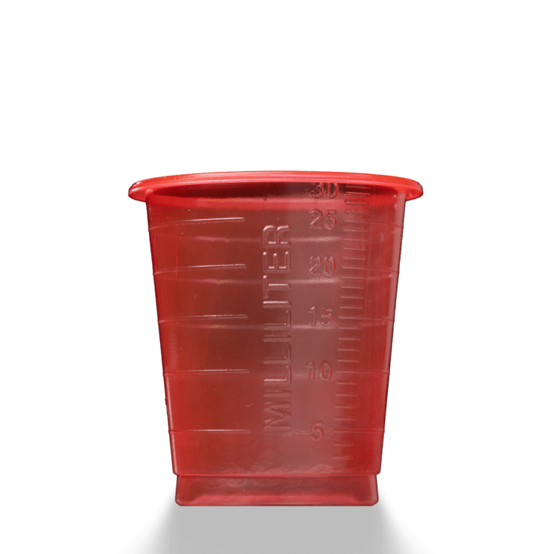 Kuvassa on MED COMFORT ECO kertakäyttöinen lääkemuki 30 ml, asteikolla AMPri Handelsgesellschaft mbH, punaisesta muovista, jossa on 5-30 ml millilitramerkinnät yksivärisellä valkoisella taustalla.