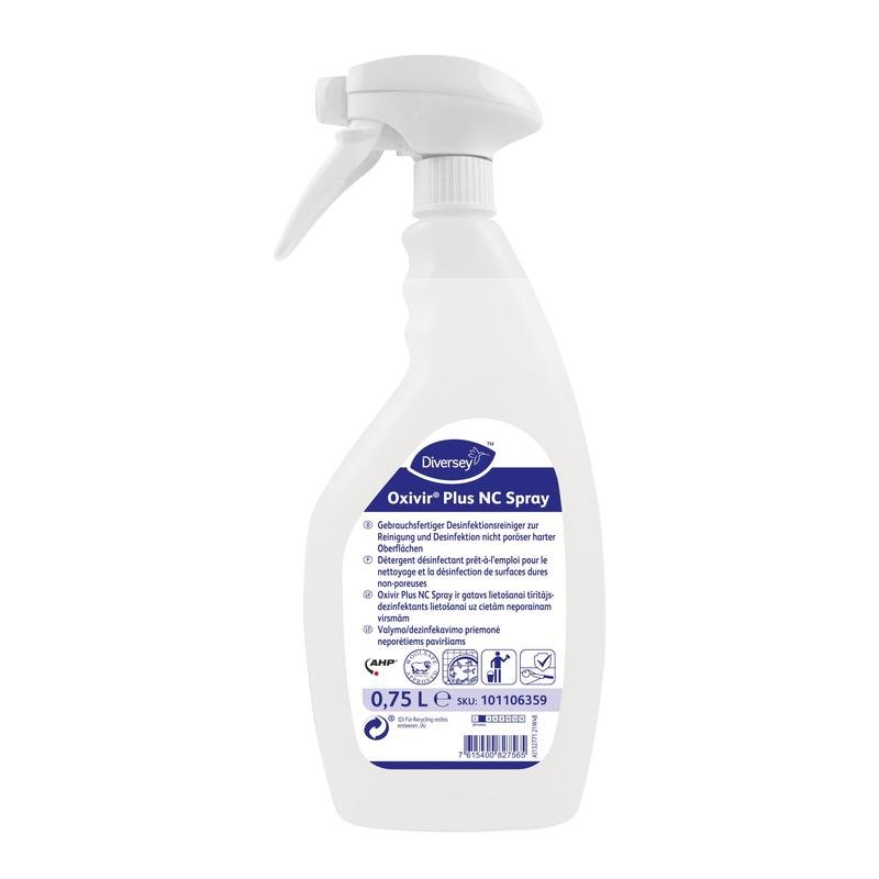 750 ml DI Oxivir Plus NC Spray -desinfiointiaine AHP-pohjaisena Diversey Deutschland GmbH & Co. OHG:lta, käyttövalmis suihkepäällä ja monikielisellä etiketillä kaikkien pintojen hygieeniseen puhdistukseen.