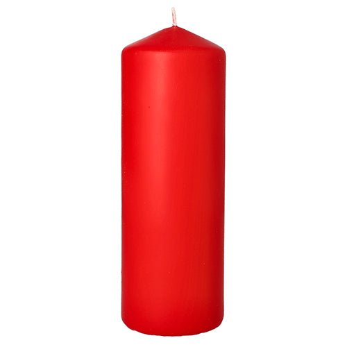 Die PAPSTAR Stumpenkerze Ø 70 mm, 200 mm von PAPSTAR GmbH steht unangezündet und rot vor weißem Hintergrund – ideal als stilvolle Wohnzimmerdekoration.
