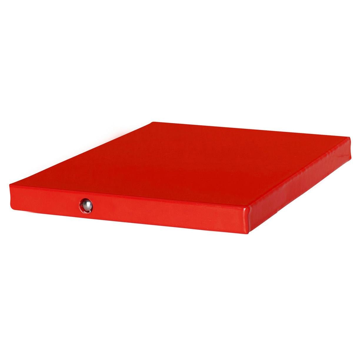 Yksi alumiininen lämpölevy (164x265x15 mm, hopeanvärinen) Duni GmbH:ltä on esillä litteänä ja suljettuna valkoista taustaa vasten esittelemään sen eleganttia ja kestävää alumiinimuotoilua.