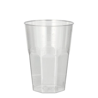 Läpinäkyvä Starpak Latte Macchiato -muovikuppi (0,3 l, 8 cm Ø, 11 cm korkea) kartiomaisilla sivuilla ja tasaisella pohjalla Starpak 30-lasien sarjasta, lasinkirkas pinta, esitetty yksinkertaista valkoista taustaa vasten.