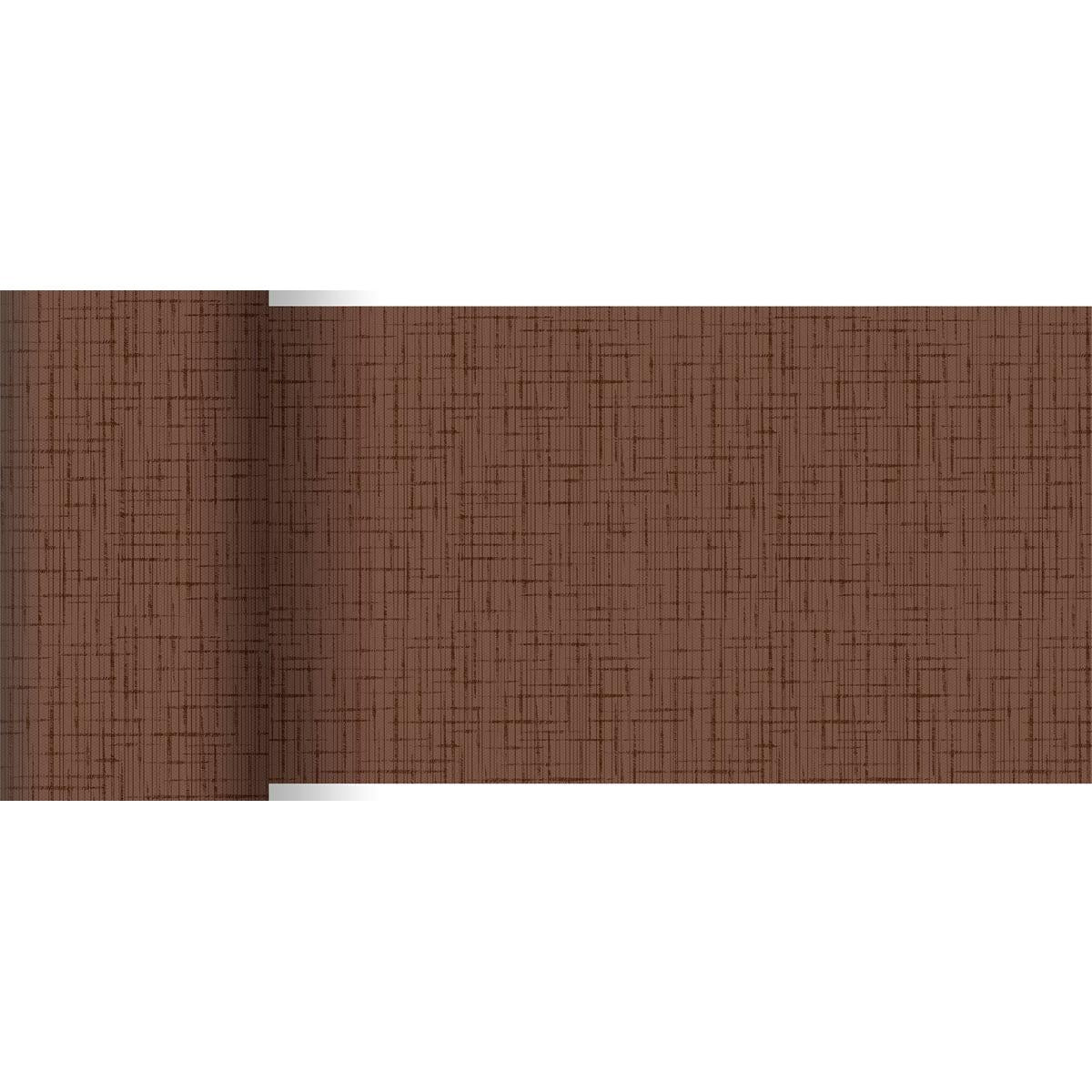 Der Dunicel-Tischläufer 20 m x 15 cm von Duni GmbH ist ein brauner, strukturierter Tischläufer mit dezentem Gitter- und Kreuzschraffurmuster, der teilweise auf weißem Untergrund ausgerollt ist - ideal für eine stilvolle Tischdekoration.