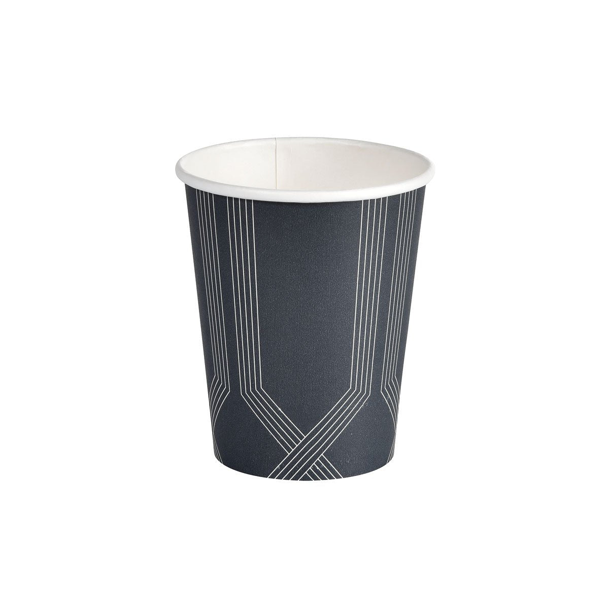 Circuit Kaffeebecher Bedruckt PAP/PE Duni GmbH:lta seisoo pystyssä valkoista taustaa vasten ja esittelee mustan pintansa valkoisilla geometrisilla linjakuvioilla tyylikkään ja käytännöllisen ilmeen saavuttamiseksi.