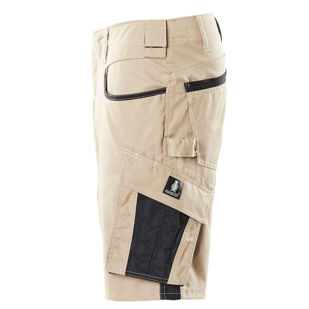 Shortsit, kevyet shortsit