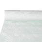 Osittain rullattu rulla PAPSTAR GmbH:n paperipöytäliina, jossa on damastikuviointi, valkoinen (10 m x 1,2 m), korostaa tyylikästä rakennetta – ihanteellinen tyylikkäästi katettuun pöytään. Yksinkertainen tausta ohjaa huomion korkealaatuiseen damastikuviointiin.