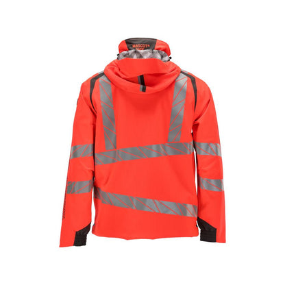 Kovakuoritakki kevyellä vuorauksella