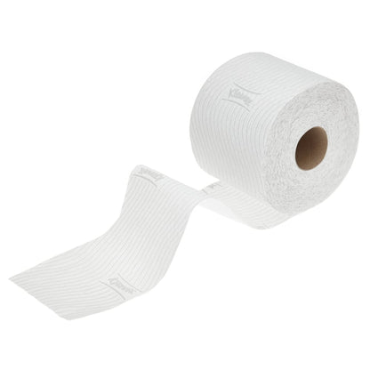 Yksittäinen rulla Kleenex® WC-paperia Standardi Valkoinen (Kimberly-Clark GmbH), kuvioitu ja osittain avattu näkyvällä sisähylsyllä, on esitetty osana 6 pakkauksen x 6 pientä rullaa x 350 arkkia laatikkoa (6 pakettia).