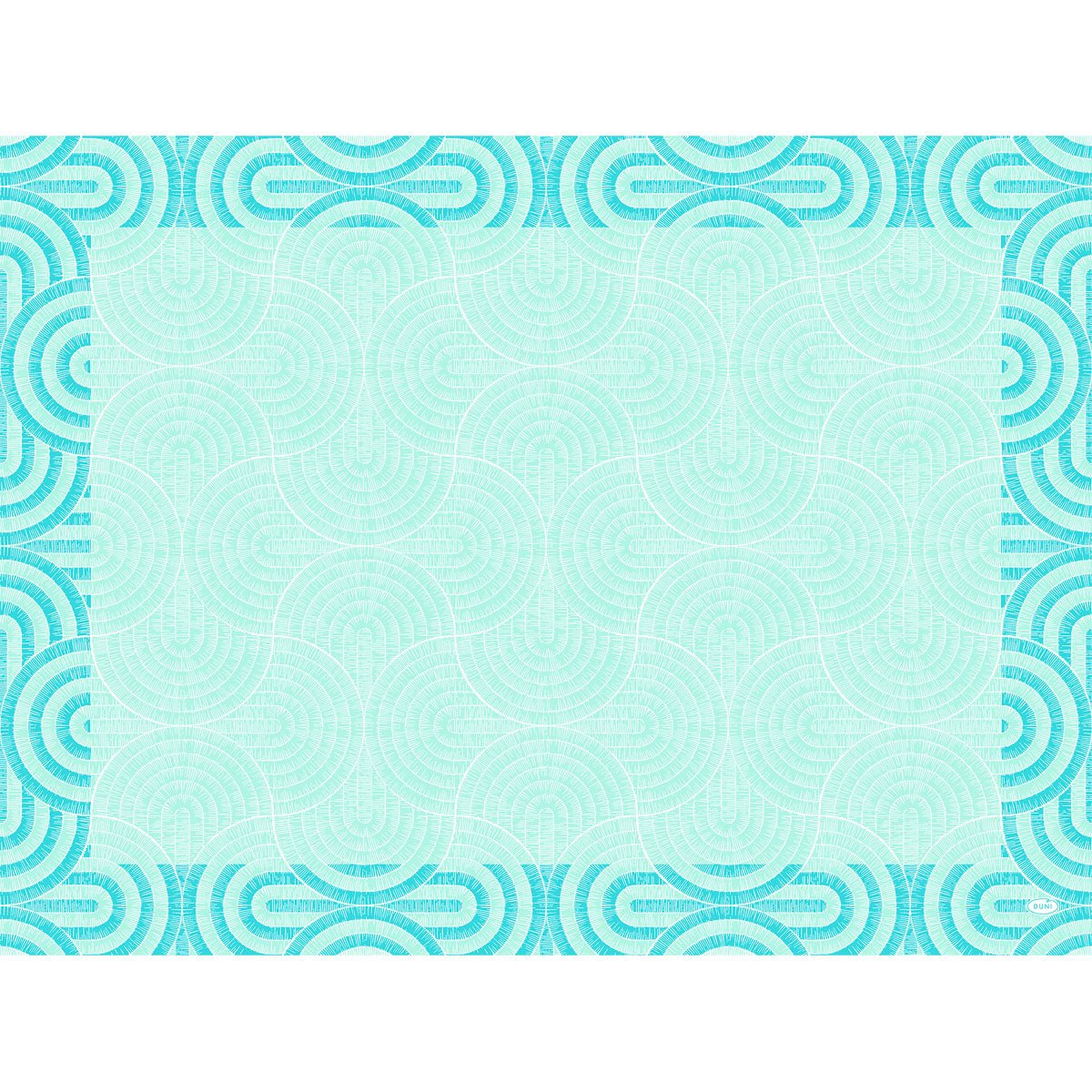 Die Duni GmbH Papier-Tischsets 30x40cm Breeze mintblau zeichnen sich durch eine zentrale mintblaue Fläche und eine geometrische Bordüre mit sich wiederholenden blauen und türkisfarbenen Kreisen aus, die einen stilvollen, symmetrischen, vom Art Deco inspirierten Look ergeben. Packung: 250 Stück.