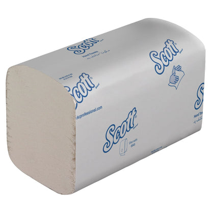 Yksi laatikko Scott® Essential™ käsipyyhkeitä - interfold, valkoinen, pieni (15 pakettia x 340 pyyhettä) Kimberly-Clark GmbH:lta, pakattu valkoiseen laatikkoon, jossa on sininen brändäys ja symbolit hygieenistä käsien kuivausta varten.