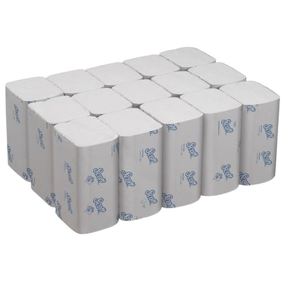 Pino Scott® ESSENTIAL™ Interfold valkoisia käsipyyhkeitä (15 pakkausta x 340 arkkia) Kimberly-Clark GmbH:lta, aseteltu neljään riviin sinisellä Scott-brändäyksellä pakkauksessa.