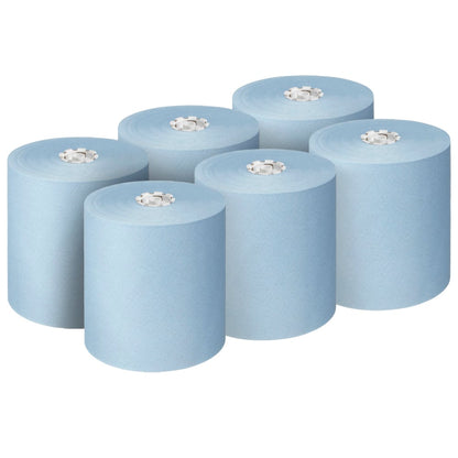 Kuusi Scott® Essential™ käsipyyherullaa, sininen (6 rullaa/pakkaus) Kimberly-Clark GmbH:lta, on asetettu kahteen riviin, kolme kummassakin, valkoiselle taustalle - ihanteellinen hygieeniseen käyttöön vilkkaasti liikennöidyillä teollisuusalueilla.