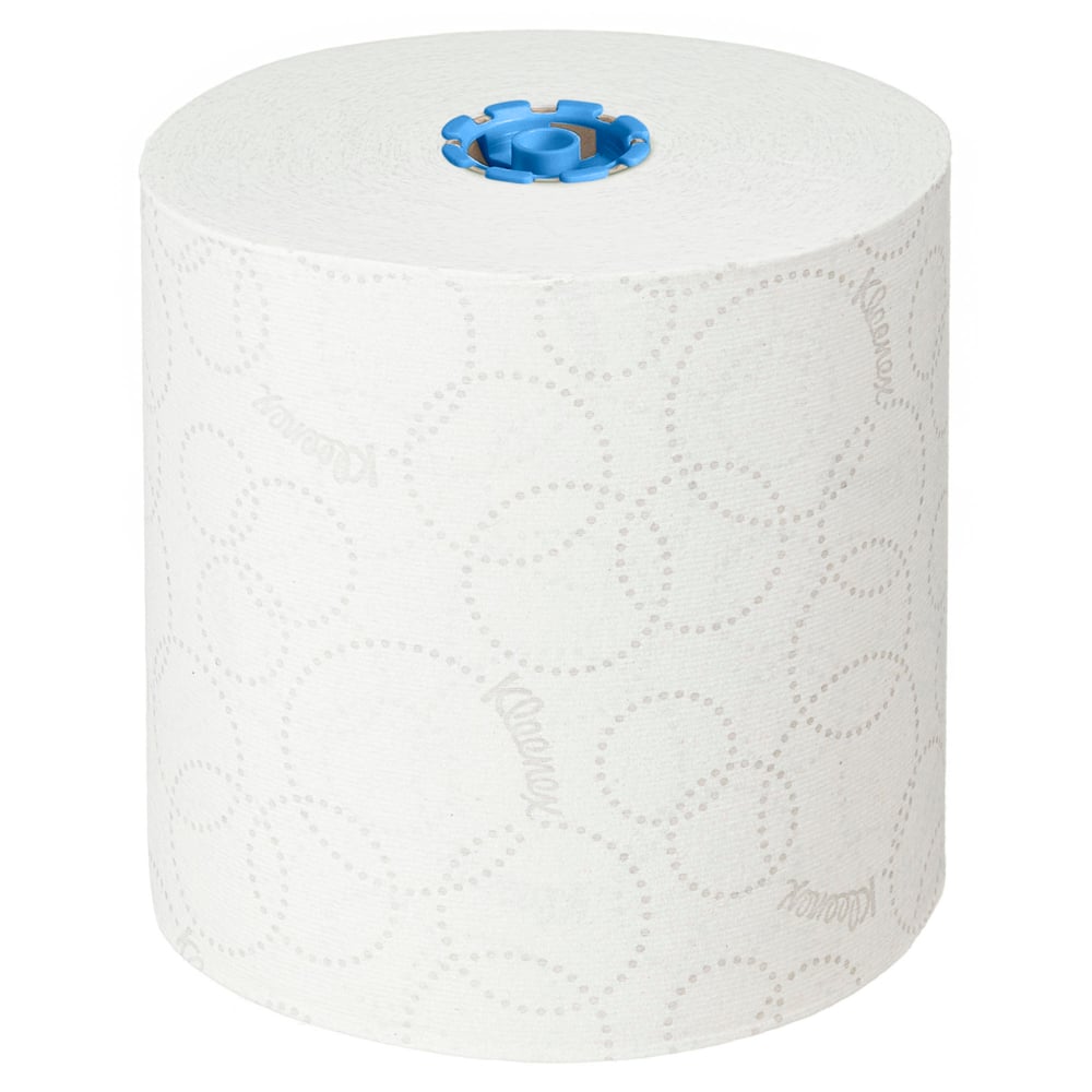 Yksittäinen Kleenex® Ultra™ -rullapyyhe E-rulla Large, 2-kerroksinen, valkoinen, jossa on hillittyjä pistekuvioituja ympyröitä ja sininen ydin Kimberly-Clark GmbH:ltä, seisoo pystyasennossa yksivärisellä taustalla tarjoten hygieenisen pyyheratkaisun päivittäiseen käyttöön.