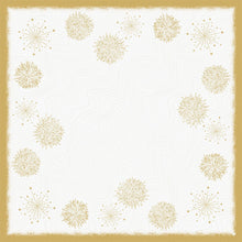 Bio-Dunicel-keskikoko 84x84cm Sparkly white Duni GmbH:ltä on neliönmuotoinen valkoinen tausta, jossa on rakenteellinen kultainen reuna ja tähtikuviot reunoissa sekä aaltoviivat keskellä - täydellinen ympäristöystävälliseen pöydän koristeluun. Pakkaus (20 kappaletta).