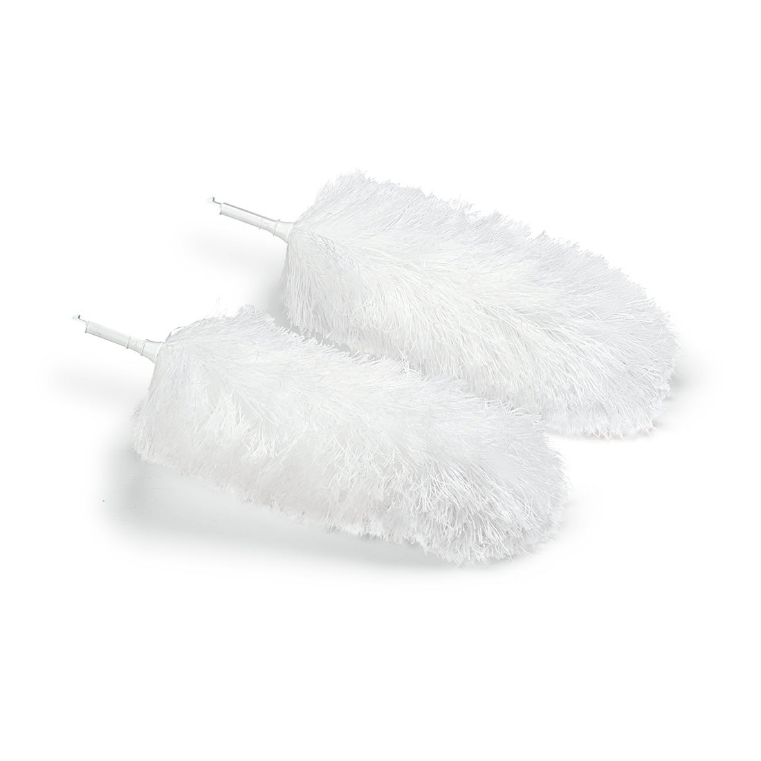 Zwei Nölle Profi Brush Microfaser Staubwedel Ersatzköpfe (40 cm, 2er Set) von Nölle Profi Brush Bürsten- & Pinseltechnik e.K. liegen nebeneinander, weich und flauschig - perfekt für die effiziente Staubentfernung auf jeder Oberfläche.