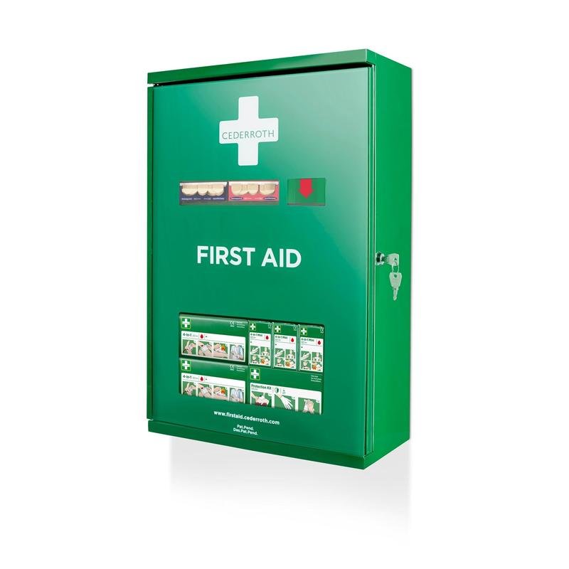 Cederroth-ensiapukaappi kaksiosaisella ovella Orkla Wound Care AB:ltä on vihreä ensiapukaappi metallista (L 385 x K 575 x S 170 mm) valkoisella ristillä, avainlukolla, tuoteikkunoilla ja kuvitetulla ohjeella etupuolella.