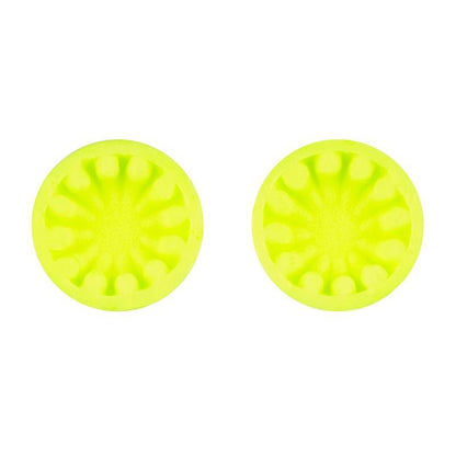 Kaksi identtistä pyöreää 3M™ E-A-Rsoft™ FX™ -korvatulppaa, valmistettu pehmeästä polyuretaanivaahdosta, keltainen, SNR 37 dB, 3M Deutschland GmbH:lta, on kuvattu valkoisella taustalla melusuojaksi meluisassa ympäristössä.