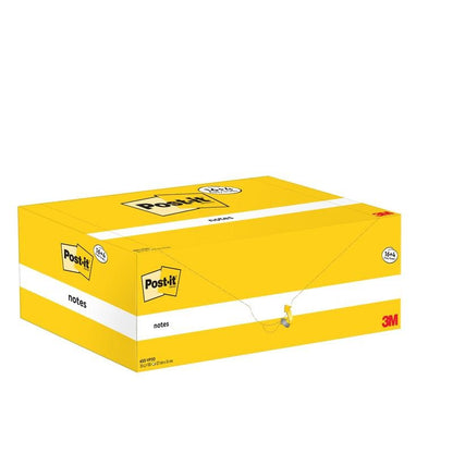 Keltainen, suorakulmainen laatikko 3M Deutschland GmbH:n Post-it®-muistilappuja, 76x127mm, 100 arkkia per lohko, 16 lohkoa plus 4 ilmaista per pakkaus, PEFC-sertifioitu. Suljettu laatikko merkinnällä on kuvattu valkoisella taustalla.