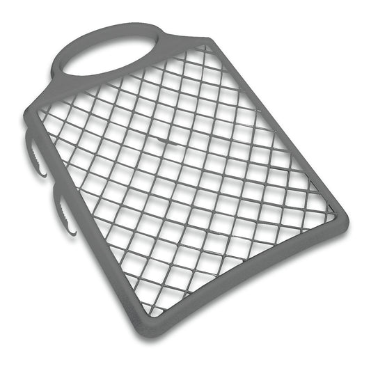 Das Nölle Profi Brush Farbgitter Ergoline 23 x 27 cm aus Regranulat, von Nölle Profi Brush Bürsten- & Pinseltechnik e.K., ist ein graues, rechteckiges Gitter mit Griff und zwei seitlichen Haken für den professionellen Einsatz, das schräg vor einem weißen Hintergrund abgebildet ist.