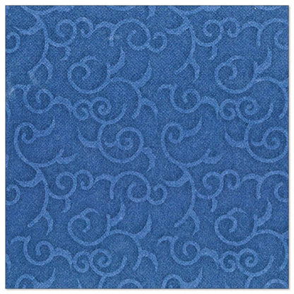 Eine 40 x 40 cm große dunkelblaue Serviette aus der PAPSTAR "ROYAL Collection" der PAPSTAR GmbH mit einem dezenten, geprägten Rankenmuster. Wird im 50er-Pack geliefert und ist auf 1/4 Größe gefaltet.