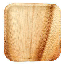 25 kappaleen "pure" palmunlehtilautanen PAPSTAR GmbH:lta on neliönmuotoinen, vaaleanruskea lautanen, joka on valmistettu luonnollisesta palmunlehdestä ja siinä on ainutlaatuinen kuviointi ja ympäristöystävällinen muotoilu – ihanteellinen erityisiin tilaisuuksiin.