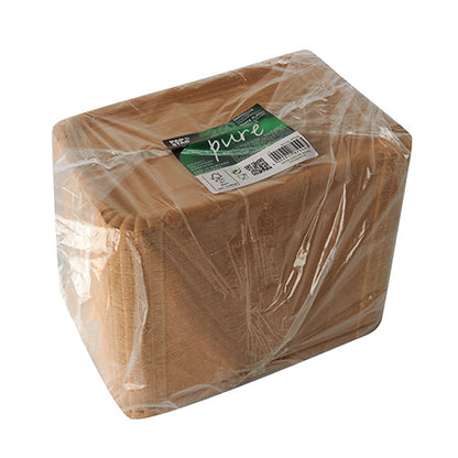 Suorakulmainen pino PAPSTAR 250 "pure" valkoista, neliönmuotoista pahvilautasta PAPSTAR GmbH:ltä, pakattu kirkkaaseen muoviin vihreällä etiketillä - ihanteellinen ympäristöystävällinen valinta seuraavaan ympäristötietoiseen tapahtumaasi.