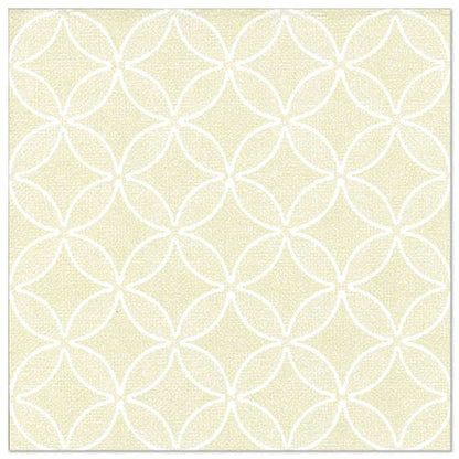 Neliönmuotoinen beige laatta, inspiroituna PAPSTAR 50 "ROYAL Collection" lautasliinasta 1/4-taitettuina 40 x 40 cm samppanja PAPSTAR GmbH:lta, valkoisilla, toisiinsa kietoutuvilla ympyrä- ja ovaalikuviolla hienovaraisesti rakenteellisella taustalla hienostuneen ilmeen saavuttamiseksi.