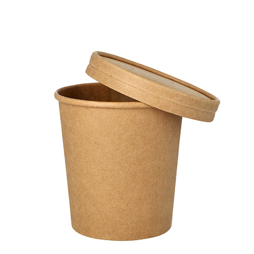 Ein Starpak 25 Suppenbecher, Pappe rund (470ml, Ø 9,8cm, 10cm braun) mit passendem Deckel liegt schräg auf weißem Untergrund.