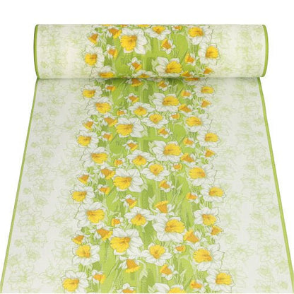 PAPSTAR Pöytäliina, kankaan kaltainen Airlaid (24 m x 40 cm) PAPSTAR GmbH:ltä vihreällä pohjalla ja kelta-valkoisilla kukilla antaa juhlaviin tilaisuuksiin raikkaan ilmeen. Tiheä kukkakuvio haihtuu kevyesti reunoja kohti.