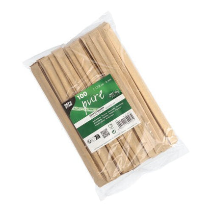 Läpinäkyvässä muovipussissa on 100 PAPSTAR sekoitustikkua puuta "pure" 17,8 cm, yksittäin folioon pakattuna, jokaisessa vihreä-valkoinen PAPSTAR GmbH-etiketti etupuolella.