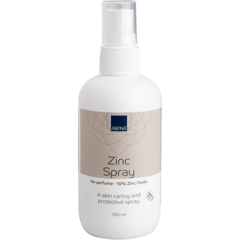Valkoinen 100 ml muovisuihkepullo, jossa lukee "Zinkspray, 10% Zinkoxid" Abena Re-Seller GmbH:ltä. Etiketissä lukee "Ilman hajusteita" ja se mainostaa ihonhoitoa ja -suojaa. Saatavana 6 kappaleen laatikossa. Ihanteellinen hellävaraiseen käyttöön.