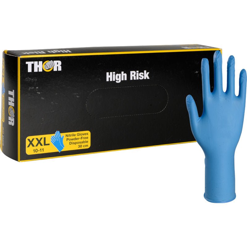 Abena Re-Seller GmbH:n laatikko, jossa on teksti "Thor High Risk Nitril-Handschuhe, Blau, 30 cm", on kuvattu pystyssä olevan sinisen XXL-nitriilikäsineen kanssa. Kertakäyttöiset, puuterittomat käsineet tarjoavat kemikaalisuojan ja ovat 30 cm pitkiä.