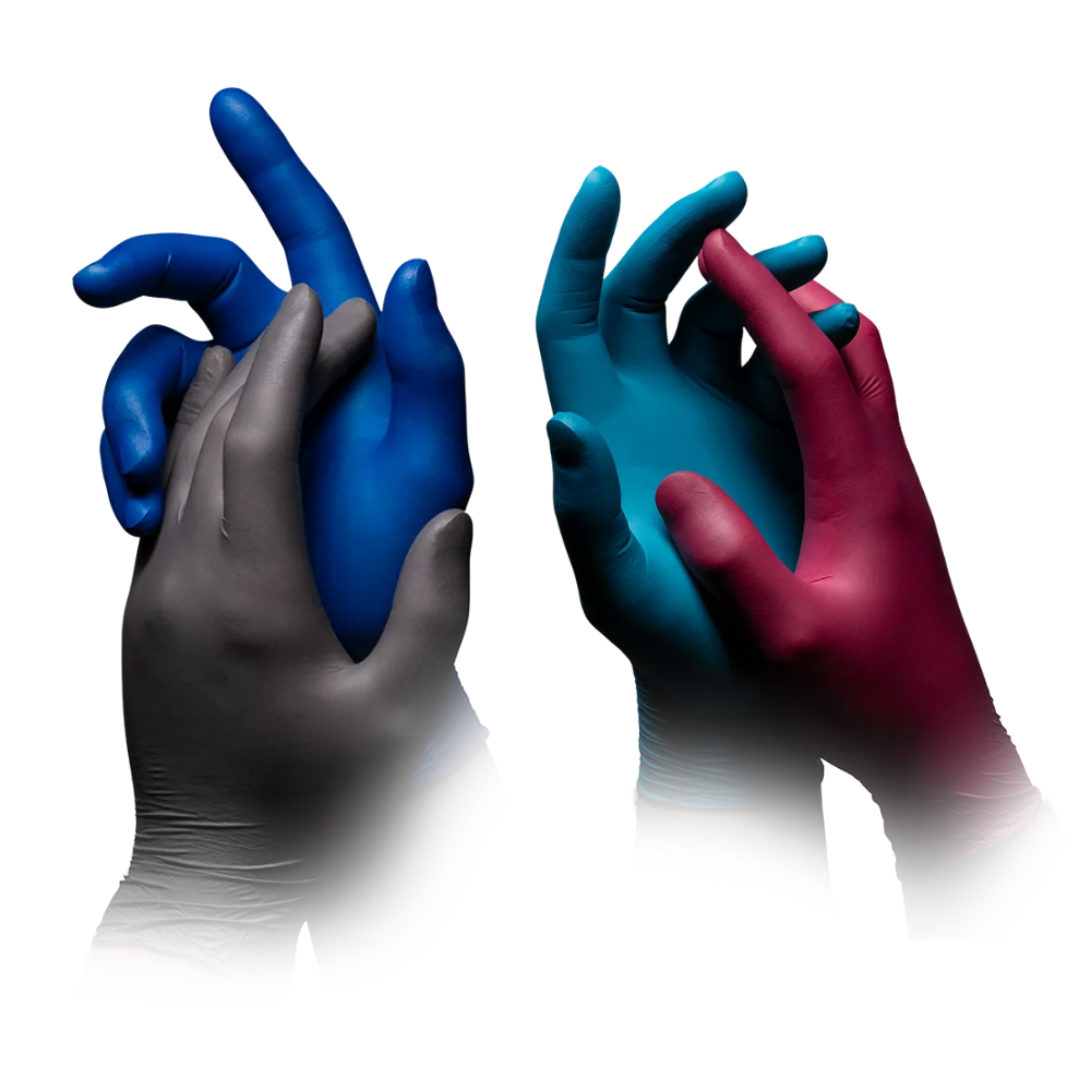 Vier behandschuhte Hände in verschiedenen Farben (Schwarz, Blau, Blaugrün und Magenta) sind vor einem weißen Hintergrund ineinander verschlungen und ergeben eine künstlerische und dynamische Komposition mit den lebendigen AMPri STYLE 4 ELEMENTS Nitrilhandschuhe puderfrei der AMPri Handelsgesellschaft mbH.