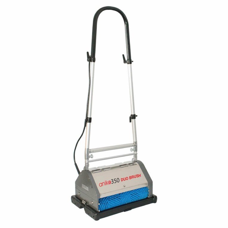 Arcora Aniko 350 Duo Brush -kone Arcora International GmbH:ltä, jossa on pyörivä harjajärjestelmä, on musta kahva, hopeanvärinen kotelo, näkyvä sininen pyörivä harjajärjestelmä alhaalla ja vasemmalla puolella oleva virtajohto ammattimaiseen puhdistukseen.