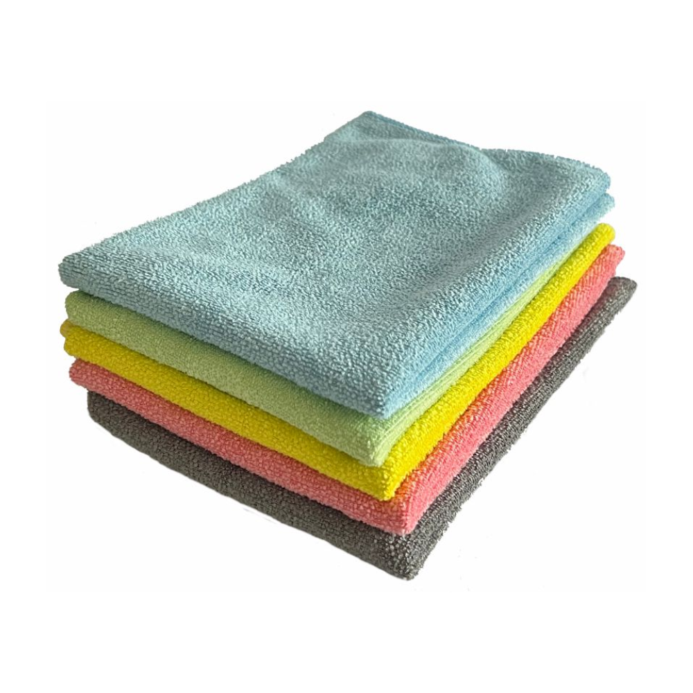 Pino Arcora TOP-LINE -mikrokuituliinoja Arcora International GmbH:lta, valmistettu kirkkaan sinisistä, keltaisista, vihreistä, pinkeistä ja harmaista siivousliinoista. Nämä 40 x 40 cm kokoiset liinat soveltuvat täydellisesti herkille pinnoille ja täyttävät kaikki puhdistusvaatimukset.