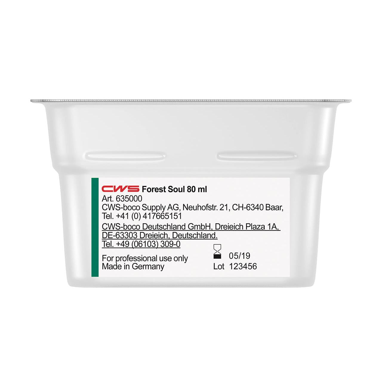 Suorakulmainen valkoinen astia, jossa on teksti "CWS ParadiseLine pesuhuonetuoksu annostelijalle Paradise Air Bar" CWS:ltä, näyttää valkoisessa etiketissä tuote- ja yritystiedot, yhteystiedot, valmistuspäivämäärän (05/19) ja eränumeron (123456).