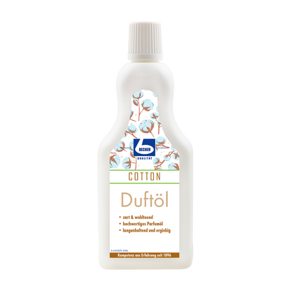 Yksi pullo huuhteluainetta Dr. Becher tuoksuöljyllä, etiketti sinisellä ja vihreällä, jotka korostavat ominaisuuksia kuten "villaturvallinen" ja "pitkäkestoinen parfyymi". Pakkaus on valkoinen.