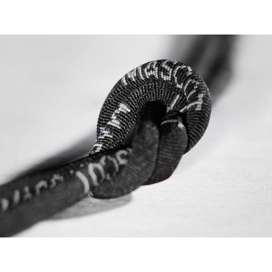 Kengännauhat logoilla