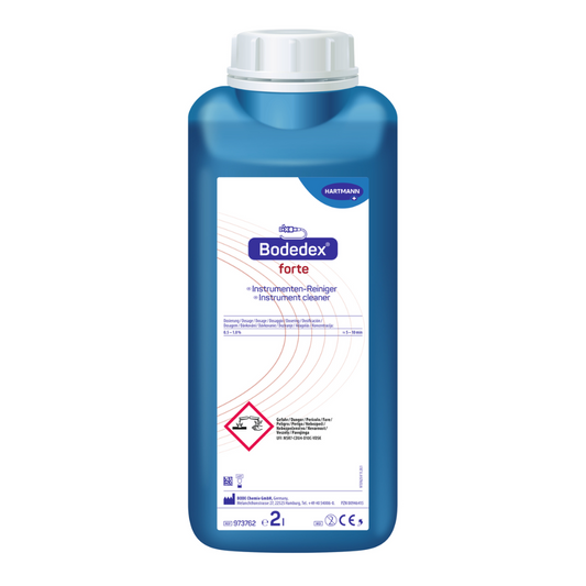 Hartmann Bodedex® forte Flasche, ein Instrumenten-Reiniger mit weiß-violettem Etikett. Auf dem Etikett sind Gebrauchshinweise und Gefahrensymbole zu finden. Das Fassungsvermögen des Behälters beträgt 2 Liter.