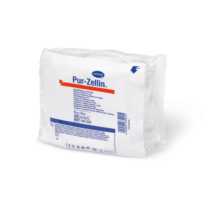 Paul Hartmann AG:n 4 x 5 cm Hartmann Pur-Zellin® solupyyhkeiden sinetöity pakkaus, jossa on tuotetietoja ja viivakoodi, eristetty valkoisella taustalla.