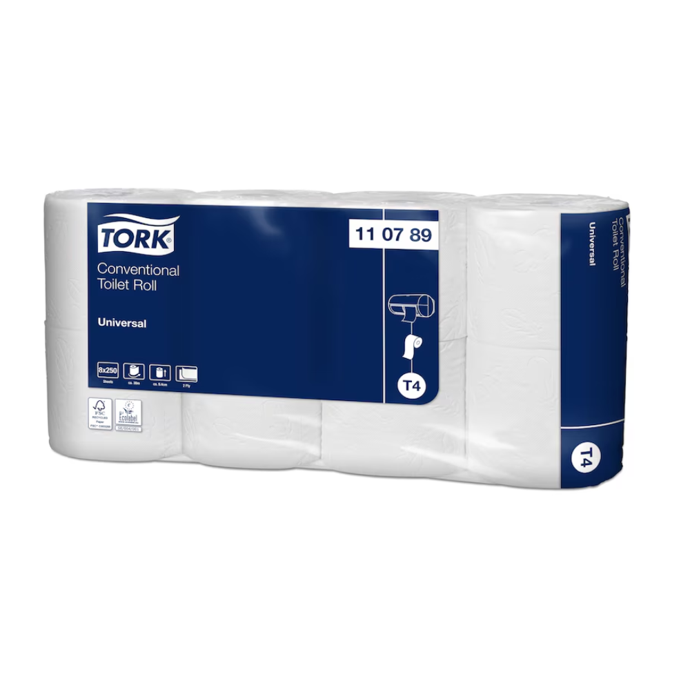 Tork 110789 pieni rullan WC-paperi Universal T4, 2-kerroksinen WC-paperirulla pahvipakkauksessa, jossa on 64 rullaa per laatikko, sisältää Tork-logon ja tuotetiedot sekä kestävän kehityksen sertifikaatit. Sen sinivalkoinen muotoilu korostaa sen kustannustehokkuutta.