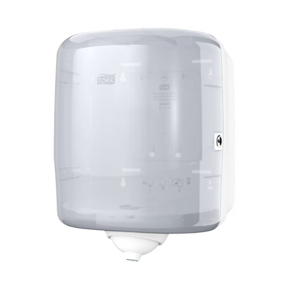 Tork Reflex™ 473190 yksittäisarkki sisärullateline M4, TORKin läpinäkyvä, seinään kiinnitettävä paperipyyheannostelija – Essity Professional Hygiene Germany GmbH, sisältää pyöreän aukon alaosassa. Oikealla puolella olevan lukon ja yksittäisen rullan ottamisen mahdollisuuden ansiosta se auttaa vähentämään ristikkäiskontaminaatioita. Sen hiilineutraali muotoilu esittelee 'TORK'-brändin nimen näkyvästi etupuolella ja vastaa ympäristötietoisten käyttäjien tarpeisiin.