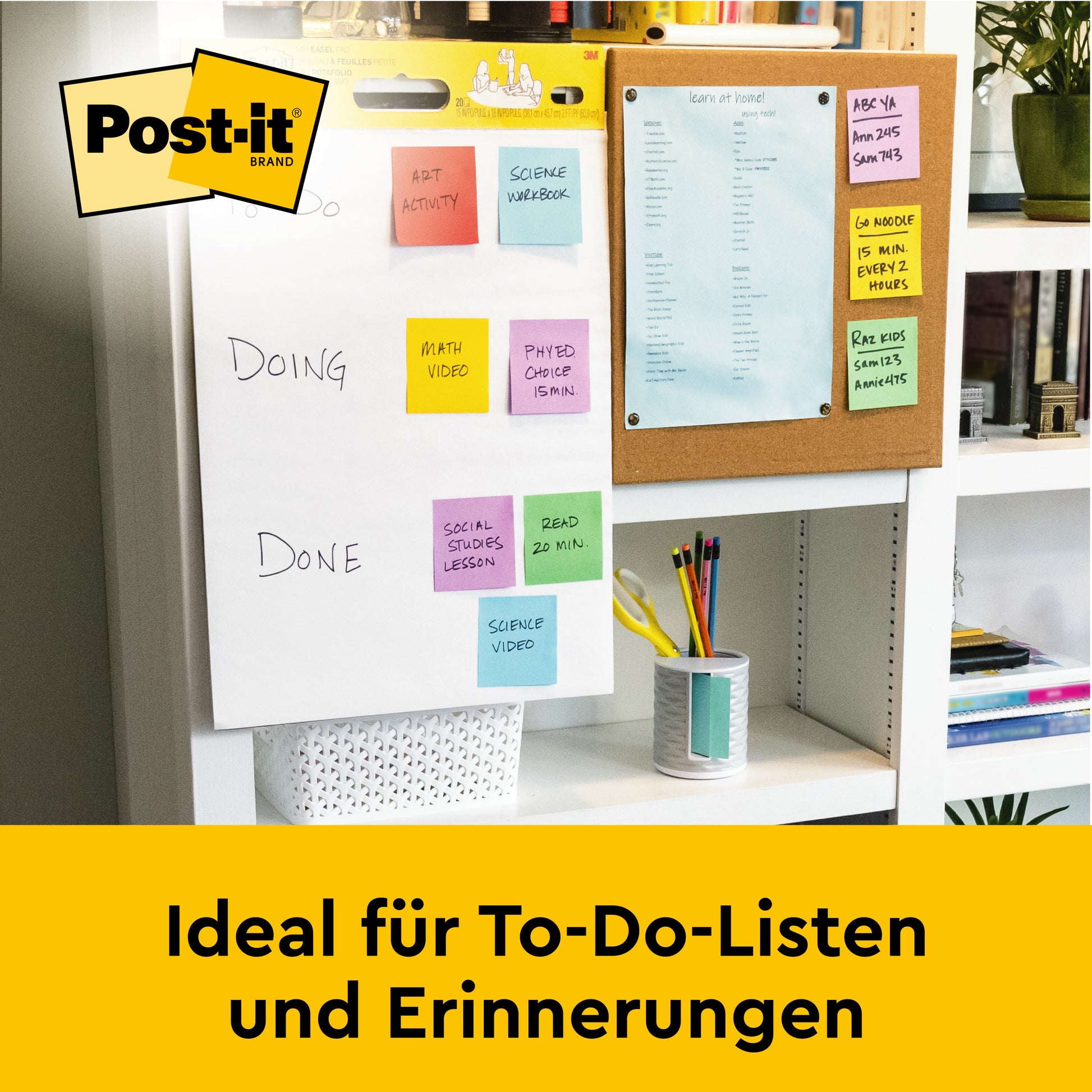 Eine Post-it® Super Sticky Meeting Chart der 3M Deutschland GmbH mit einer To-Do-Liste und farbigen Notizen steht neben einer Korkwand mit angehefteten Notizen. Darunter in gelber Schrift: "Ideal für To-Do-Listen und Erinnerungen".