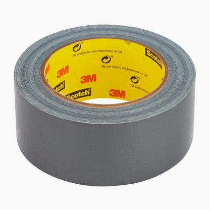 Yksi rulla Scotch® Extremium™ No Residue -teippinauhaa (18,2 m x 48 mm) 3M Deutschland GmbH:lta keltaisella sisämerkinnällä, jossa on 3M- ja Scotch-logot, kuvattuna valkoisella taustalla.