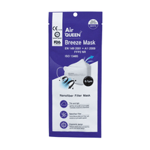 Das Bild zeigt die Verpackung eines partikelfiltrierenden Mund-Nasen-Schutzes CE2163 von Air Queen und hebt die Nano-Faser-Filtertechnologie hervor, die ein leichtes, atmungsaktives Design und eine ergonomische Passform gewährleistet. Die Etiketten bestätigen die Einhaltung der Normen EN 149:2001 + A1:2009, die CE-Zertifizierung und die FDA-Registrierung.